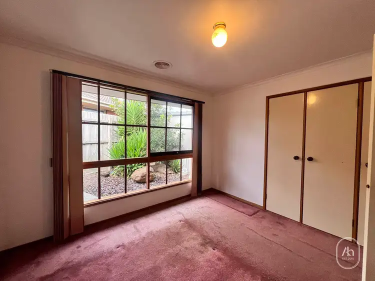 Fifth view of Homely house listing, 7 Kalyptos Walk, Cranbourne VIC 3977