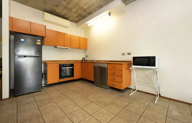 4/12 McLachlan Street, Darwin City NT 800