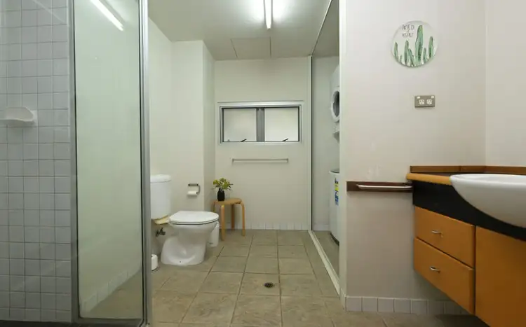 Fifth view of Homely apartment listing, 4/12 McLachlan Street, Darwin City NT 800