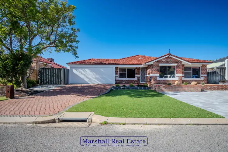 24 Snow Wood AVe, Ellenbrook WA 6069