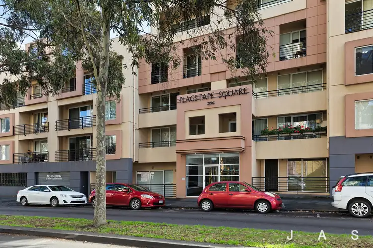 17/28 Jeffcott Street, West Melbourne VIC 3003