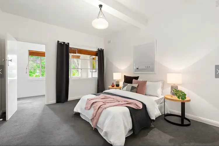 Fourth view of Homely apartment listing, 2/60 Queens Road, Melbourne VIC 3004
