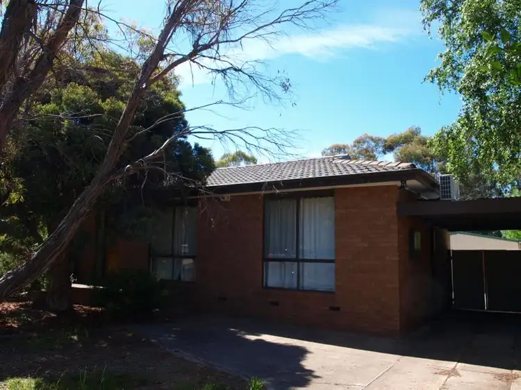 8 McQuade Close, Charnwood ACT 2615