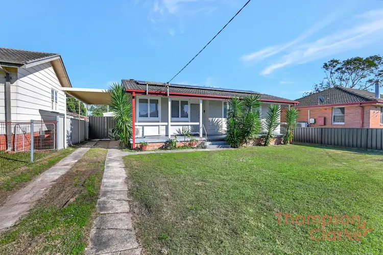 32 Duckenfield Avenue, Woodberry NSW 2322