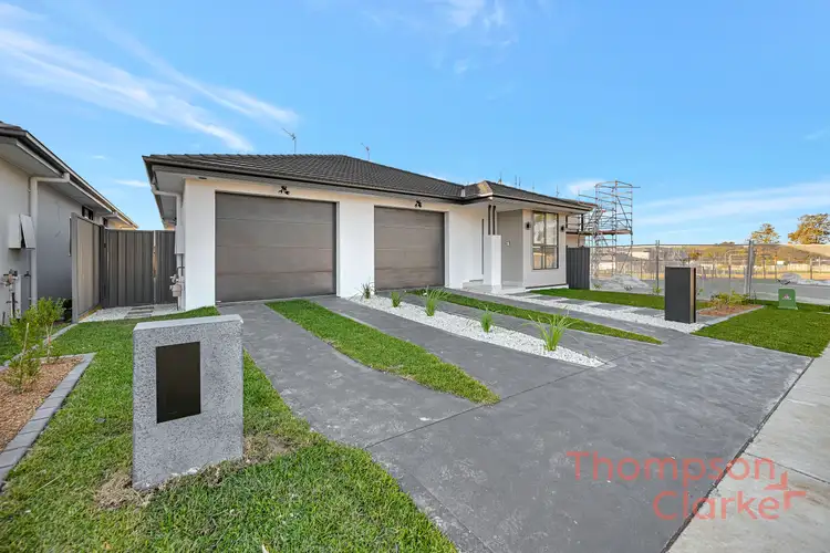 19 Rowcliff Circuit