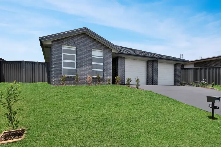 18 Duguid Street, Farley NSW 2320