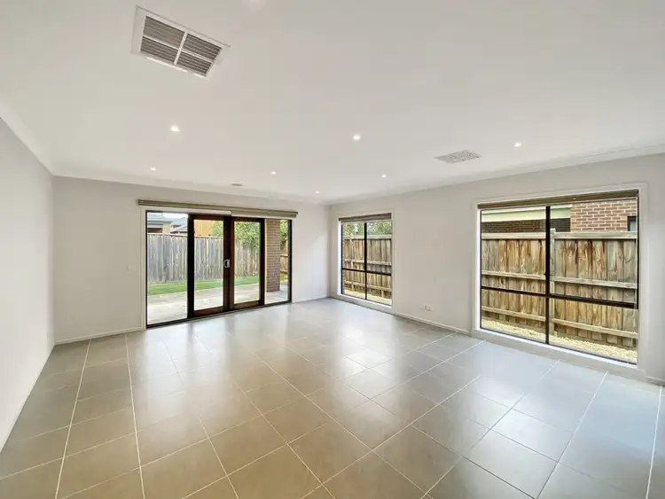 23 Banbury Street, Williams Landing VIC 3027