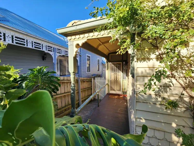 20 Flemington Street