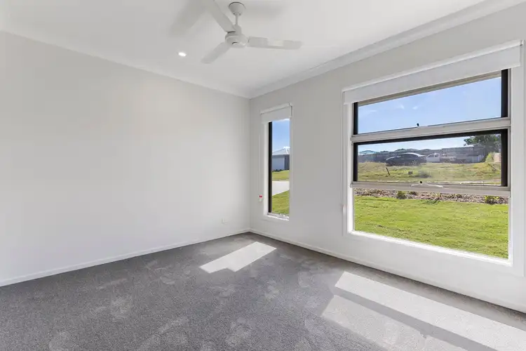 16 Wattle Grove, Harristown QLD 4350