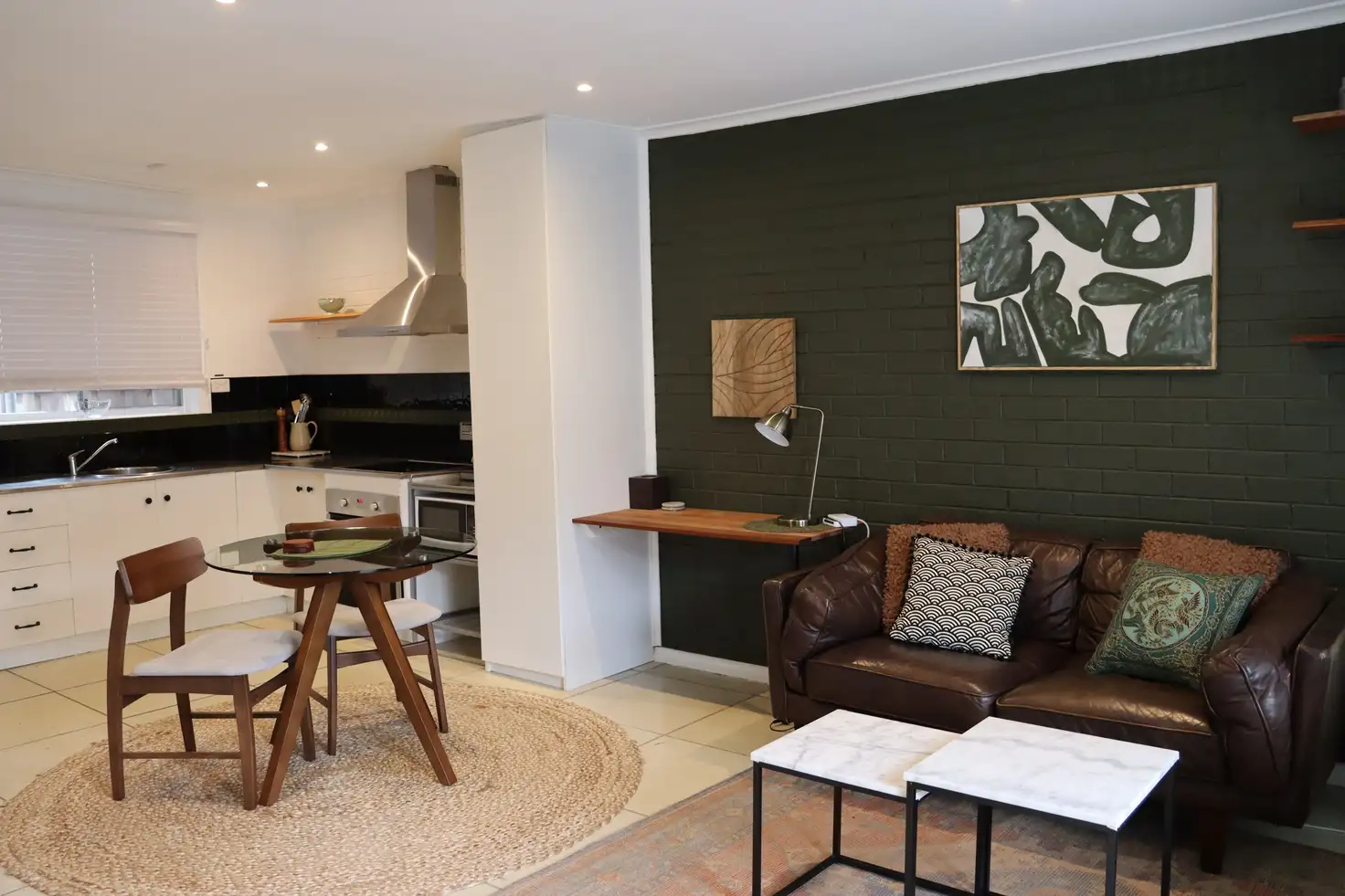 Main view of Homely unit listing, 1/5 Govan Court, Footscray VIC 3011