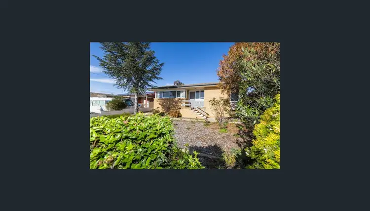 40 Boronia Crescent, Karabar NSW 2620
