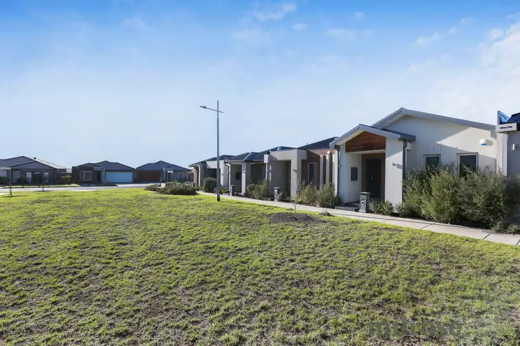 Second view of Homely house listing, 4 Esatto Walk, Wyndham Vale VIC 3024