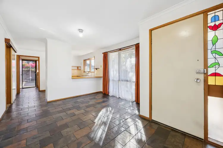 Fifth view of Homely house listing, 2 Leyden Court, Salisbury Downs SA 5108
