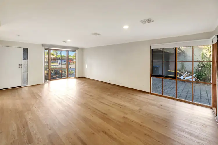 Second view of Homely house listing, 7 Lorena Cl, Hoppers Crossing VIC 3029
