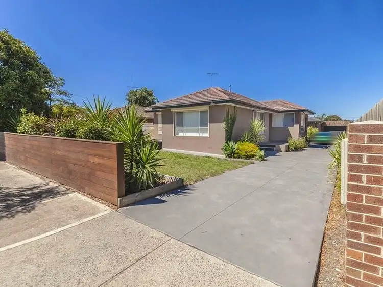 1/3 Sea Court, Craigieburn VIC 3064