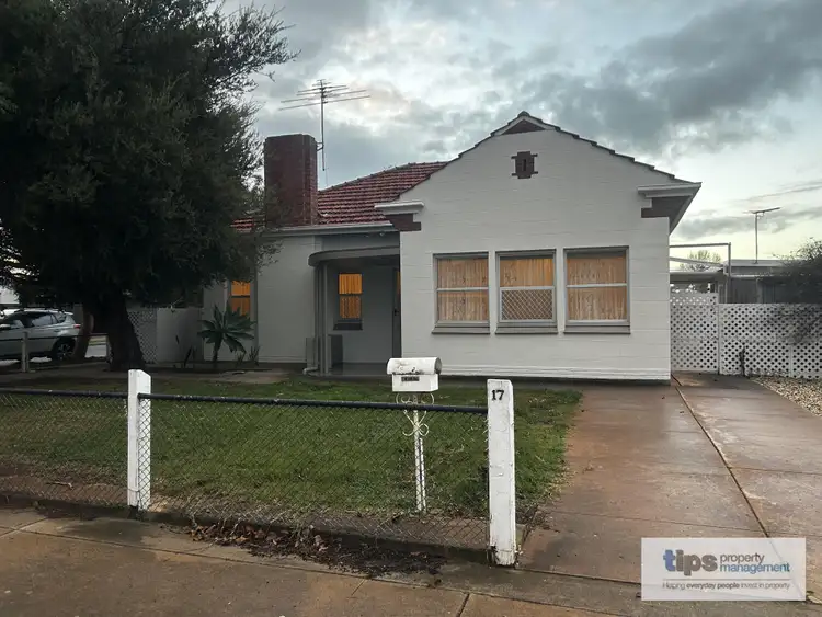17 Waverley St, Largs Bay SA 5016