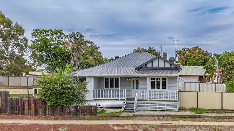 54 Newcastle Road, Northam WA 6401