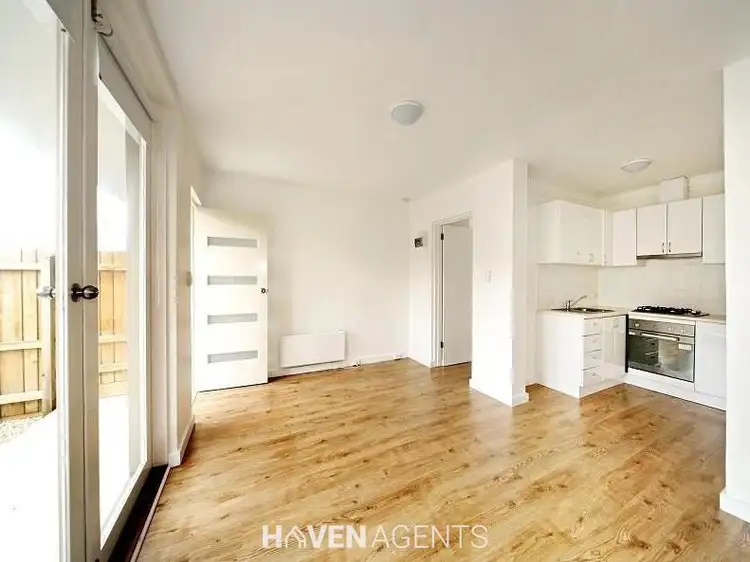 2/25 Clarence Street, Malvern East VIC 3145