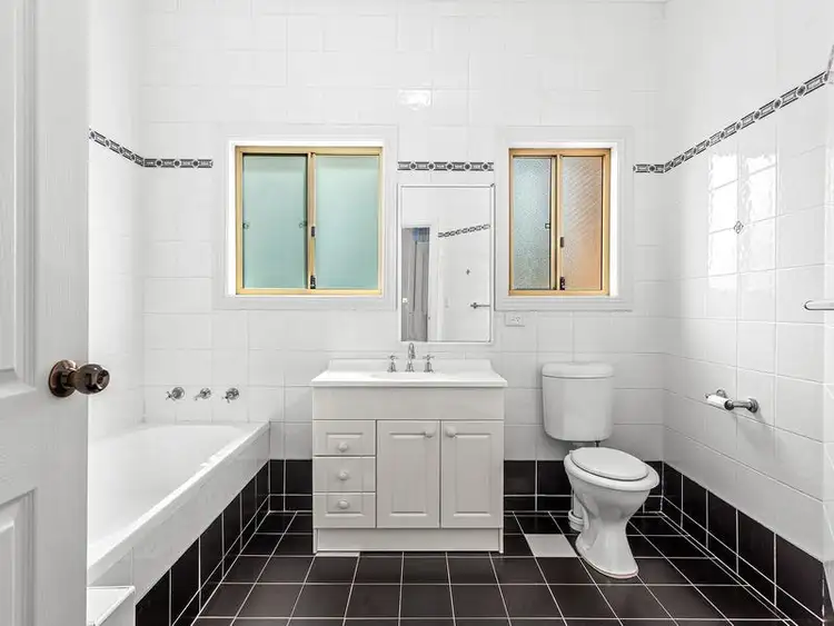 Fourth view of Homely villa listing, 7/305-307 Forest Road, Sutherland NSW 2232