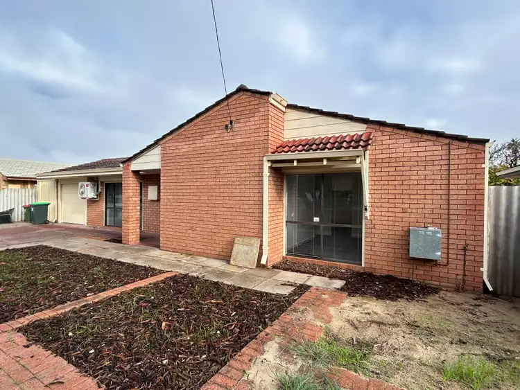10 Barlow Way, Balga WA 6061
