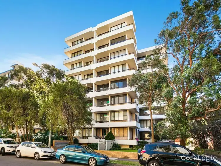 28/3-11 Princess Street