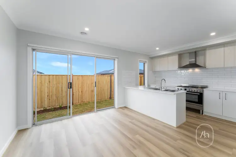 8 Malham Street, Lara VIC 3212