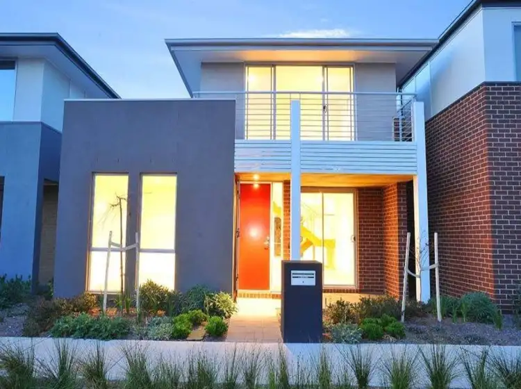 Second view of Homely house listing, 3 Lomas Way, Maidstone VIC 3012