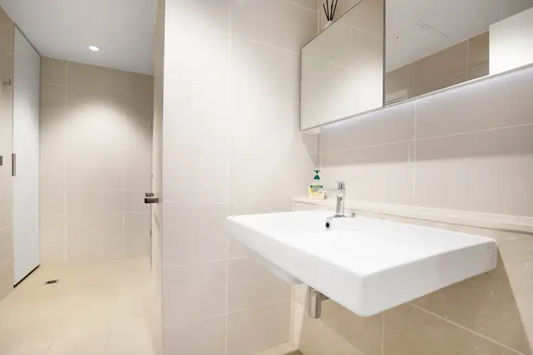 Fifth view of Homely apartment listing, 726/199 William Street, Melbourne VIC 3000