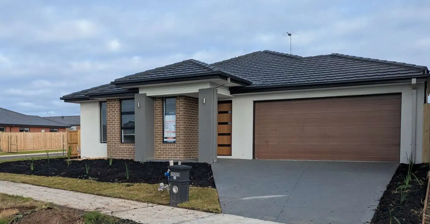 Main view of Homely house listing, 32 Maggie Crescent, Mambourin VIC 3024