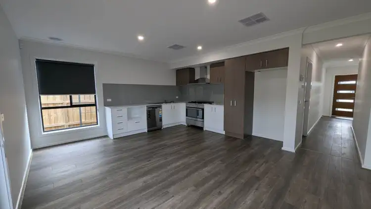 Second view of Homely house listing, 32 Windermere Crescent, Mambourin VIC 3024