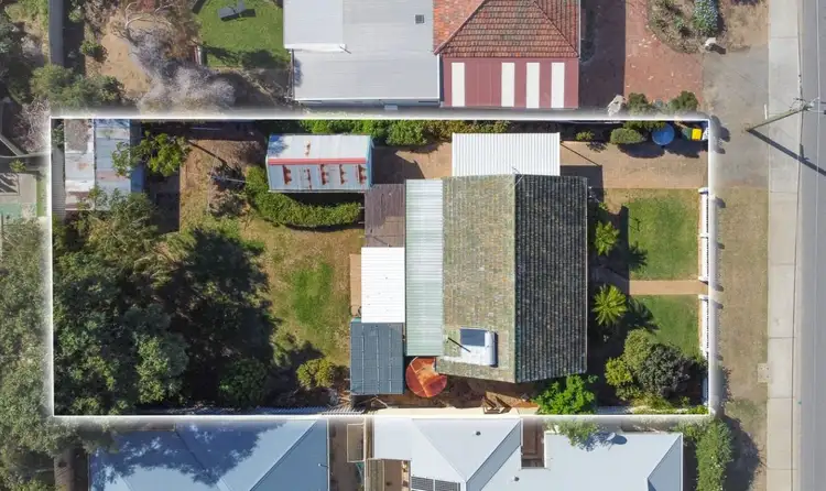 34 Churchill Avenue, Dudley Park WA 6210