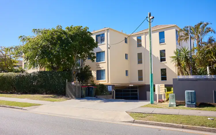 15/103-105 Frank Street, Labrador QLD 4215
