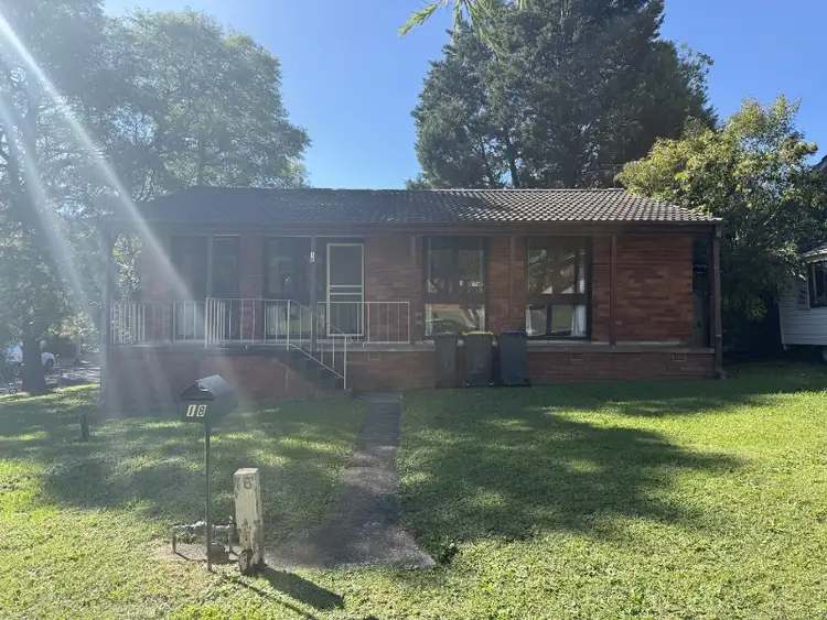18 Bundarra Road, Campbelltown NSW 2560