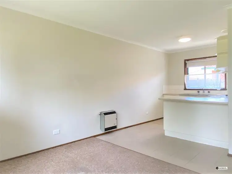 Fourth view of Homely unit listing, 3/411 Griffith Road, Lavington NSW 2641