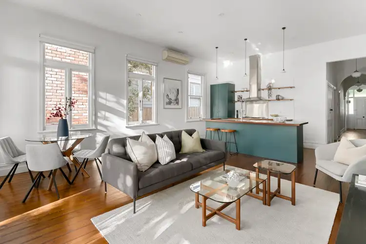 42 The Ridgeway, Kensington VIC 3031