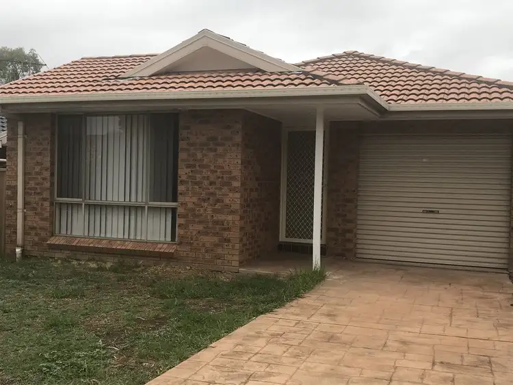 14 Seaeagle Crescent, Green Valley NSW 2168
