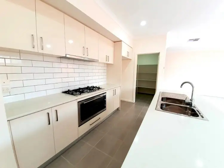 Fourth view of Homely house listing, 27 Bogong Loop, Tarneit VIC 3029