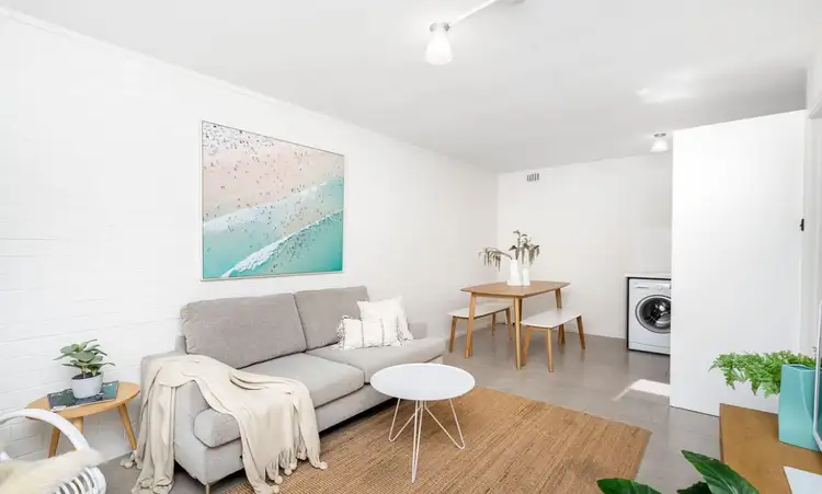 2/76 Deanmore Road, Scarborough WA 6019