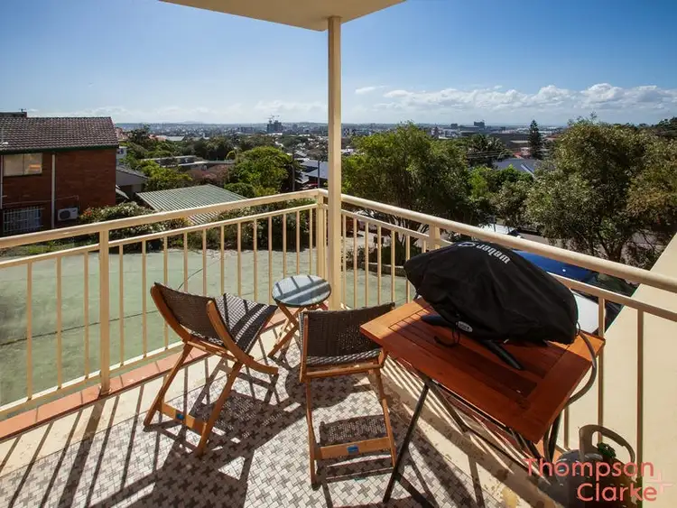 Main view of Homely unit listing, 2/22 Hillview Cres, The Hill NSW 2300