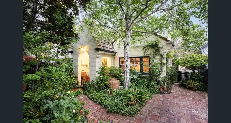 18 Cambridge Street, Hawthorn East VIC 3123