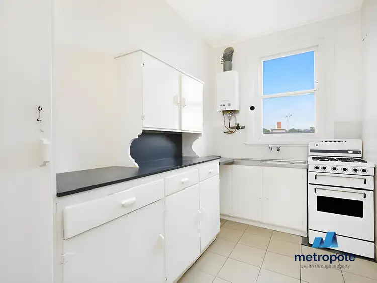 Third view of Homely apartment listing, 8/4 Kensington Road, Kensington NSW 2033