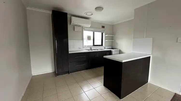 4/4 Beaumont Parade, West Footscray VIC 3012