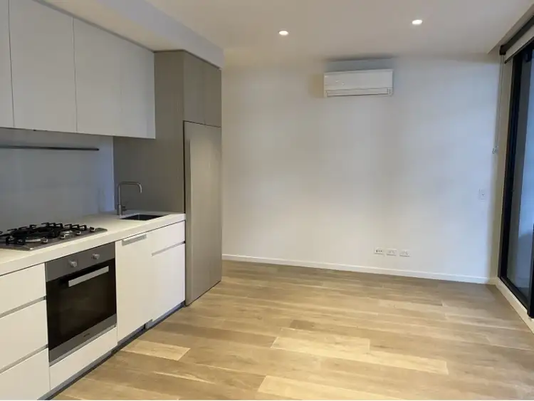 Third view of Homely apartment listing, 201/450 St Kilda Road, Melbourne VIC 3000