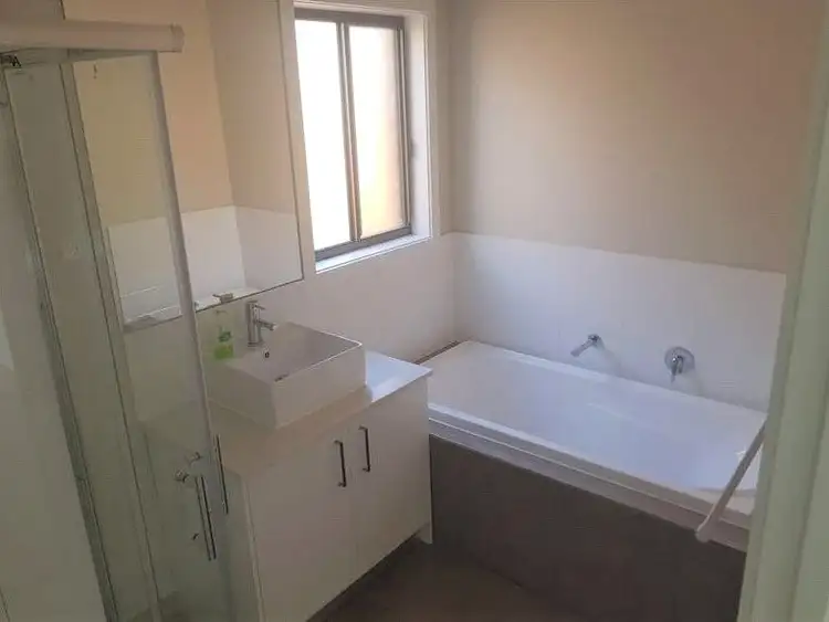 Fifth view of Homely house listing, 13 Treska Link, Lalor VIC 3075