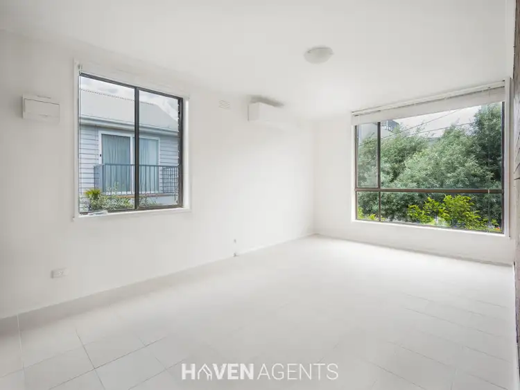 Third view of Homely apartment listing, 5/211 Esplanade West, Port Melbourne VIC 3207
