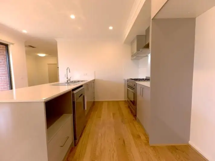 Second view of Homely house listing, 10 Tower Court, Wallan VIC 3756