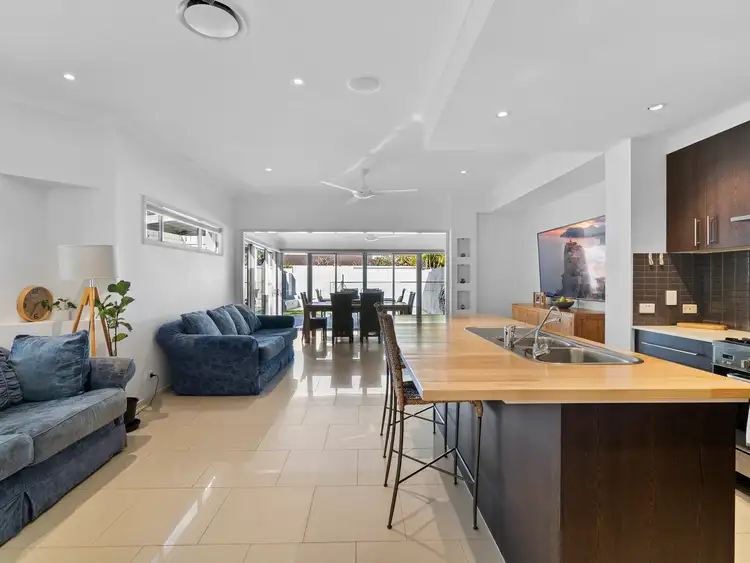 Fifth view of Homely house listing, 1/40 Tawarri Cres, Burleigh Heads QLD 4220