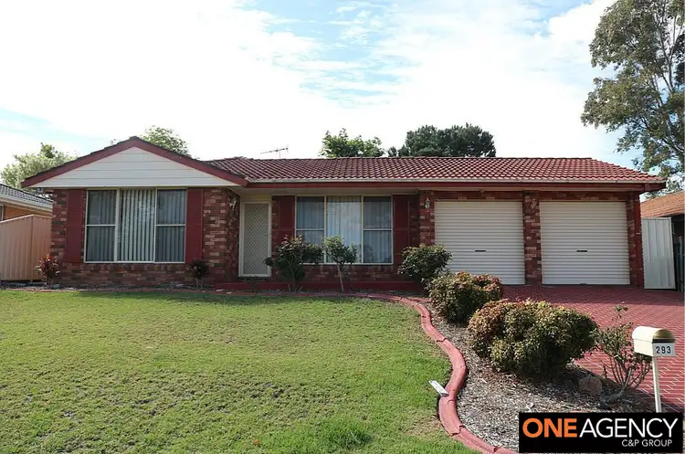 293 Welling Drive, Mount Annan NSW 2567