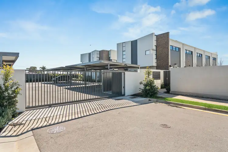 4/24-26 Arnold Close, Findon SA 5023