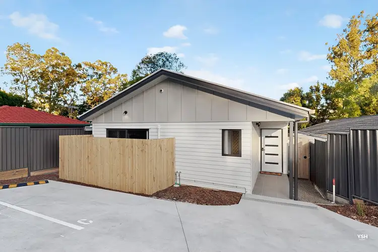 10 Springfield Place, Forest Lake QLD 4078